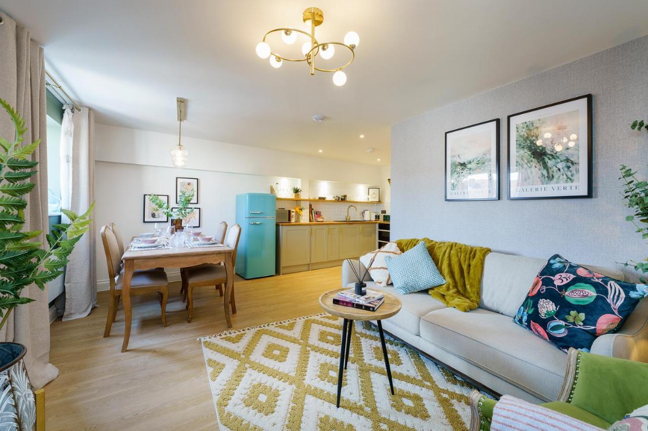 Evergreen - 2 Bed Luxury Apartment By Mint Stays Bristol Exterior foto